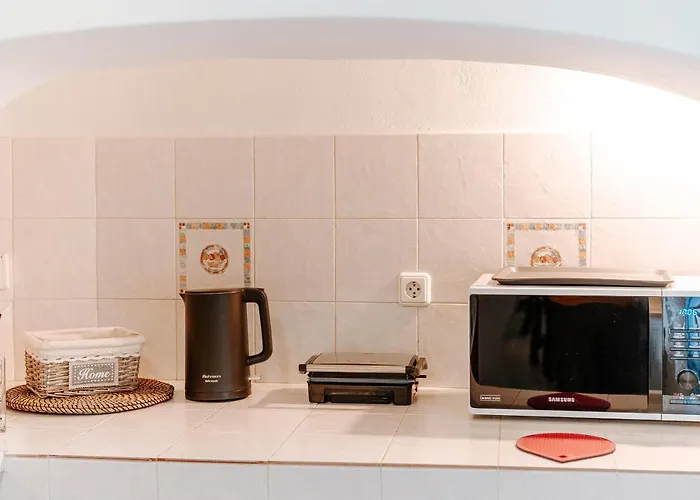 Βίλα Moon Cactus Traditional Cave With Jacuzzi Μεσαριά