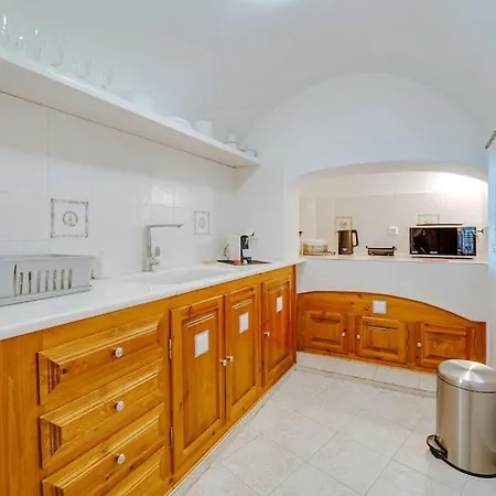 别墅 Moon Cactus Traditional Cave With Jacuzzi 梅萨雷亚