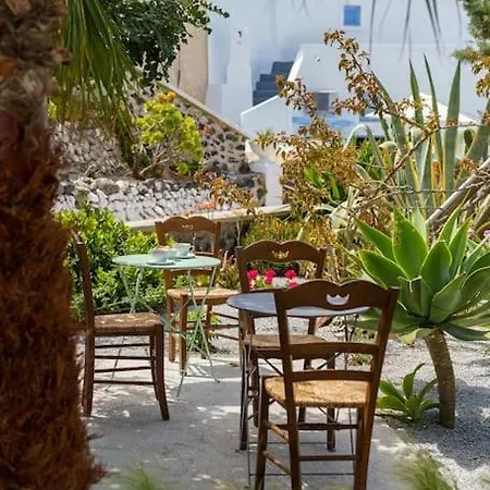 Moon Cactus Traditional Cave With Jacuzzi Messaria (Santorini)