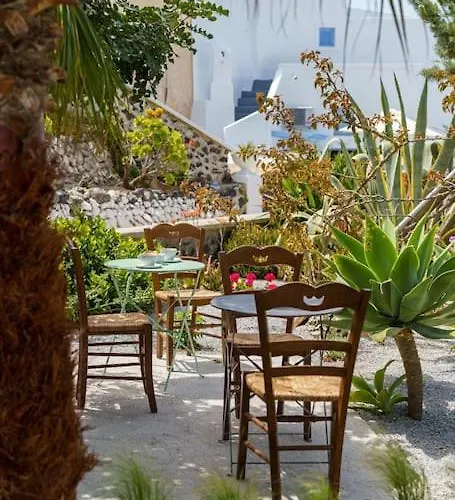 Moon Cactus Traditional Cave With Jacuzzi Mesaria