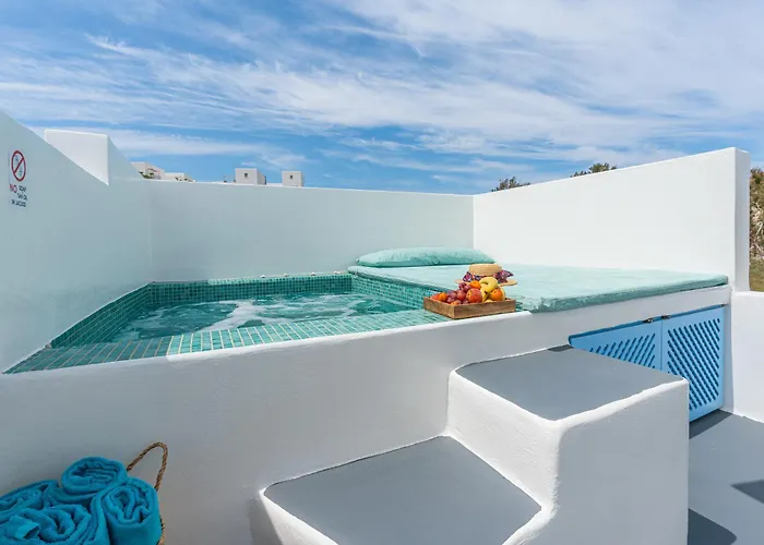 Moon Cactus Traditional Cave With Jacuzzi Villa