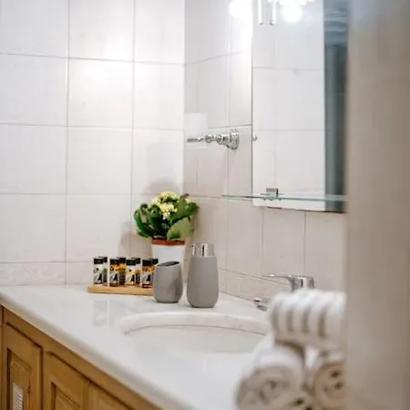 빌라 Moon Cactus Traditional Cave With Jacuzzi 메사리아