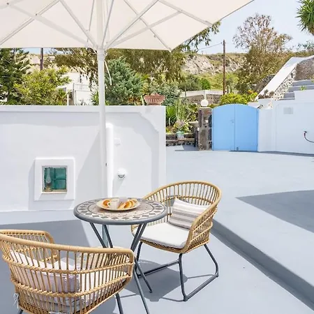 Moon Cactus Traditional Cave With Jacuzzi 빌라